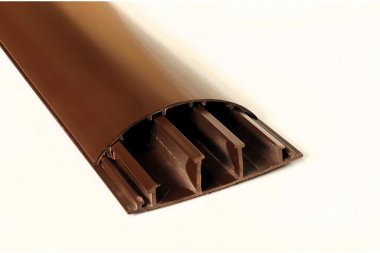 Фотография товара 'Kopos LO-70-TD Кабельный канал напольный темное дерево LO 70 70x16'